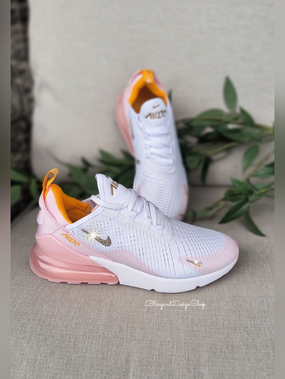 Bling Nike Air Max 270 White Pink Shoes Customized With Crystal Women's - Picture 2 of 6